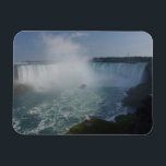 Horseshoe Falls i Niagara Falls Magnet<br><div class="desc">Foto av Horseshoe Falls,  tagen med ett stort vinkelt objektiv för att visa fallens storleka och skönhet.</div>
