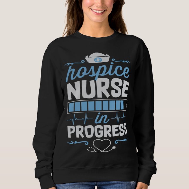 Hospice Nurse In Progress Nursing School Student C T Shirt (Framsida)