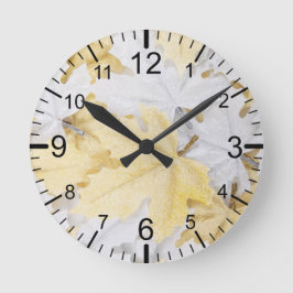 höst löv rund klocka