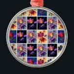 Höst löv Rustic Patchwork Quilt Collage Julgransprydnad Metall<br><div class="desc">Vackert lövlappsverk av höst löv och torkade blommor. Digitalgrafik med anpassningsbar ger en fantastisk färgstark visning. Perfekt för gåva ge eller för att dekorera din egen omgivning.</div>