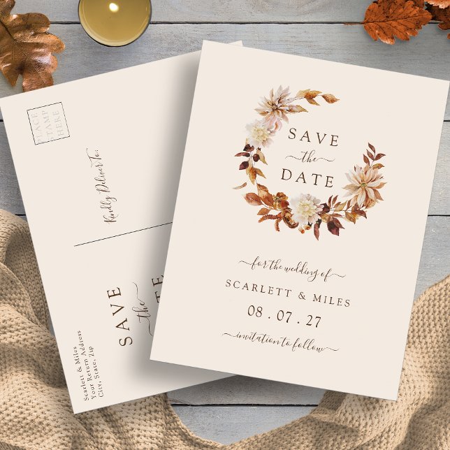 Höst Terrakotta Krans Bröllop Spara datumet Meddelande Vykort (Fall Terracotta Wreath Wedding Save the Dates Announcement Postcard by Painted Paperie
)