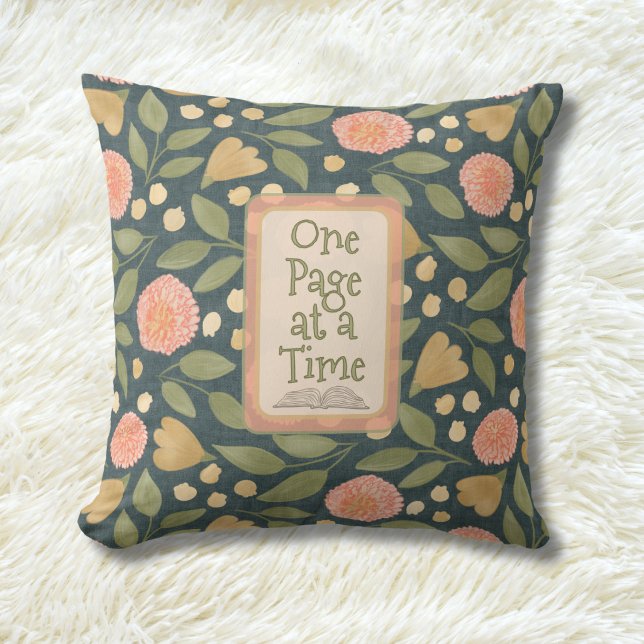 Höstblommig kudde med texten En sida i taget (Denim Autumn Floral Throw Pillow for Reading Nooks - Perfect Gift for Book Lover's and Teachers)
