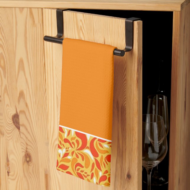 Höstblommig paisley kökshandduk (Thirds Fold)