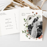 Hösten Boho Fall WedSave Spara datumvykortet Vykort<br><div class="desc">I hösten i Bohemian Blommigt Bröllop spara datum-vykortet från Emilia Samling finns handdragna blommigtar i fallskärmar av burgundi, rosa och guld som ger ett foto av det vackra paret. Anpassa den med dina detaljer enkelt och snabbt. Tryck helt enkelt på knappen "anpassa" för att ytterligare ordna om och formatera stil...</div>