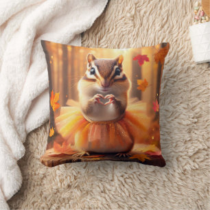 Hösten Chipmunk Wearing an Orange Tutu Kudde