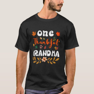Hösten faller inom familjen en tacksam mormor Than T Shirt