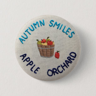 Hösten ler den Apple fruktträdgården Knapp