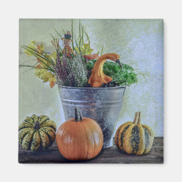 Hösten lever fortfarande med pumpor, blommor magnet