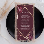 Hösten Romantik Guld Ram Burgundy Bröllop Meny<br><div class="desc">Bröllop-menyn har en vattenfärgad blomkrans av dahlier,  trädgårdsodling av ro och jordnöt i burgundrött,  maron,   rosa över höst löv med en faux guld diamantform ram. Om du vill ha en mer avancerad anpassning av den här designen klickar du på BLUE DESIGN VERKTYG. Matchande objekt är också tillgängliga.</div>