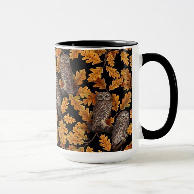 Hösten uggla på svart mugg (Höger)