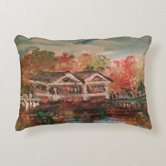 Hösten vid sjö prydnadskudde (Framsidan)