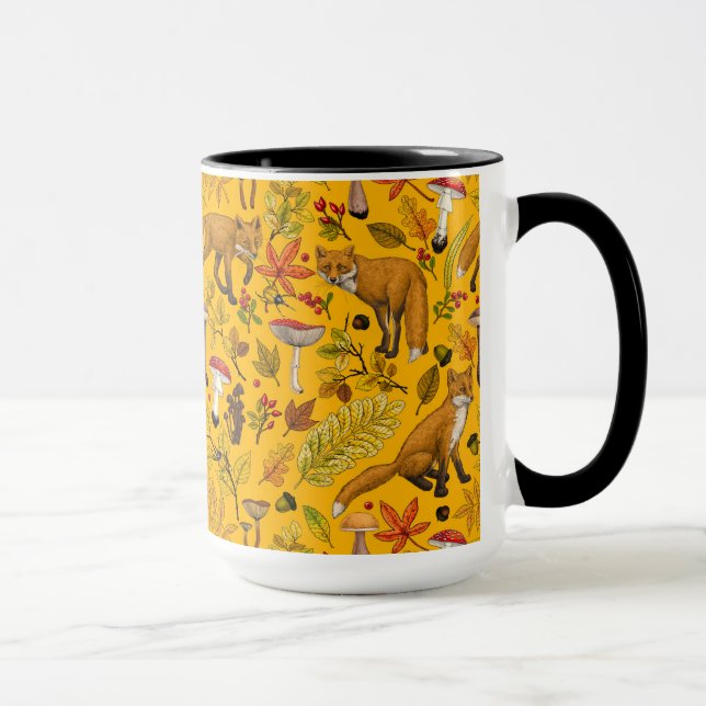 Höstfoxar på orangen mugg (Höger)