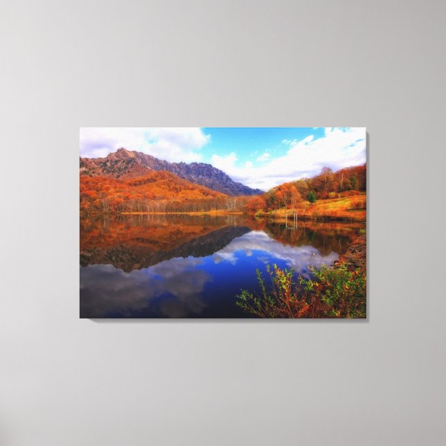 Höstlandskapsläggning i spegel, Vatten, nederbörd Canvastryck (Framsida)