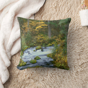 Höstlöv och Douglas Fir Gräns Kudde