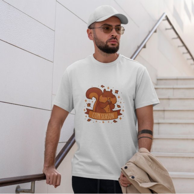 Höstsäsong för ekorredjur t shirt (Skapare uppladdad)
