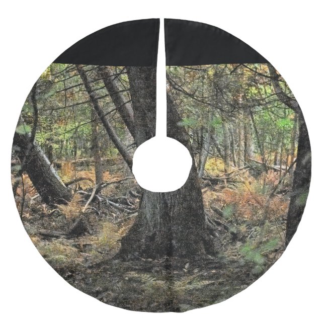 Höstscen i skog          julgransmatta borstad polyester (Framsidan)
