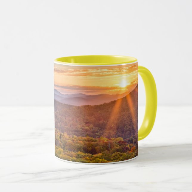 Höstsolnedgång från Beacon Heights Mugg (Framsida höger)