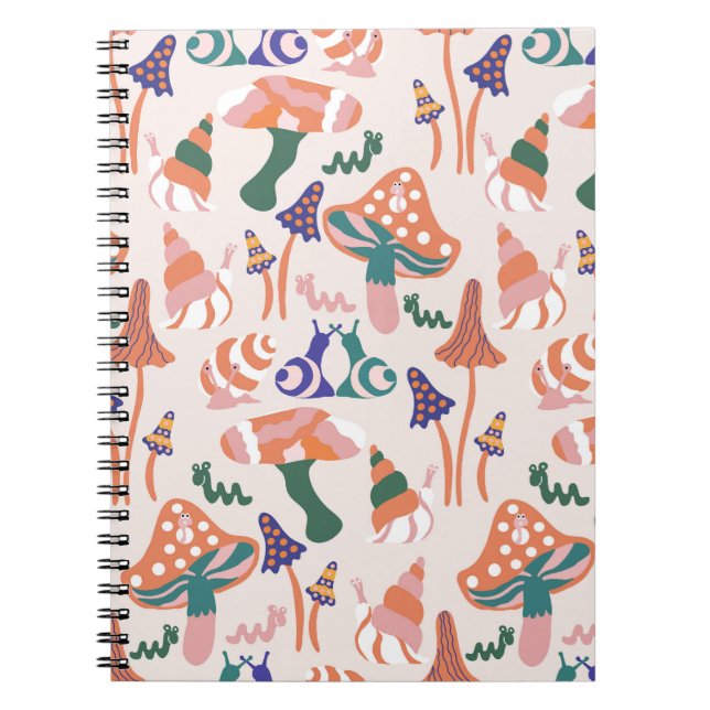 Höstsvampar, färgrik sömlös design. anteckningsbok (Framsidan)