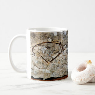 Höstträd i rörelse av Egon Schiele Kaffemugg