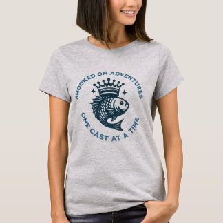 Hotade på Äventyr, en kast i taget T Shirt