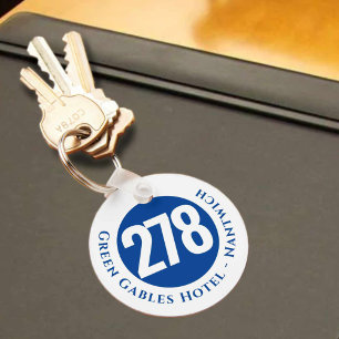 Hotel Name Plus Room Number on a Keychain Nyckelring