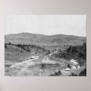Hotell och badhus i Wiwalakahta Canyon Poster