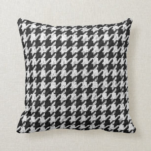 houndstooth som är svartvit med röd brytningfärg kudde