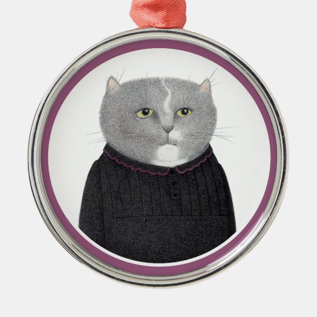 HOUSEKEEPER CAT Premium Round Ornament (Framsidan)