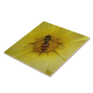 Hoverfly på en Marigold Tile Kakelplatta