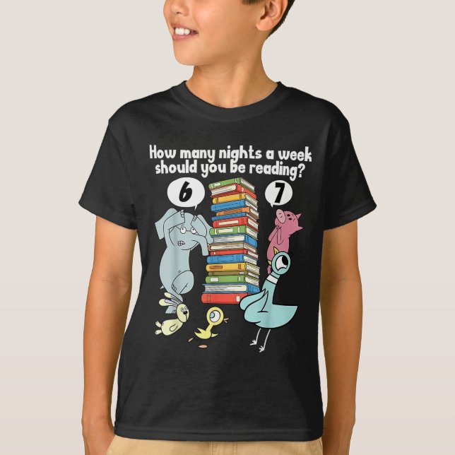 How Many Nights A Week Should You Be Reading 6–7 T T Shirt (Framsida)