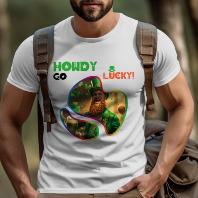 Howdy Go Lucky! - Klöver Bäck Carnival T Shirt (Skapare uppladdad)