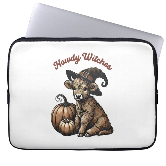 Howdy Witches Halloween Highland Cow Laptop Fodral (Framsidan)