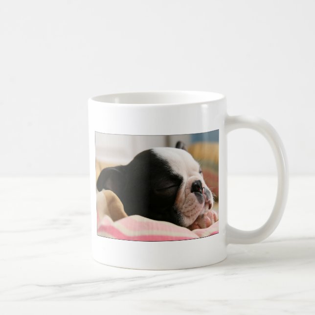 Howie tar en ta sig en tupplurmugg kaffemugg (Höger)