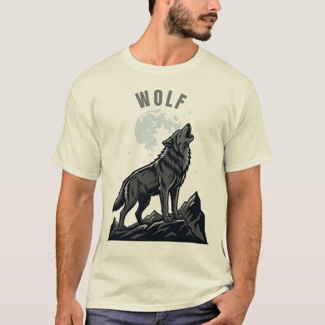 Howling Wolf Moon T-Shirt – Wild Lone Wolf Design (Framsida)
