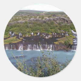 Hraunfossar vattenfall i Island runt klistermärke