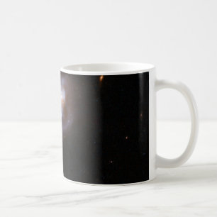 Hubble Interacts Galaxy IRAS F10565 Kaffemugg