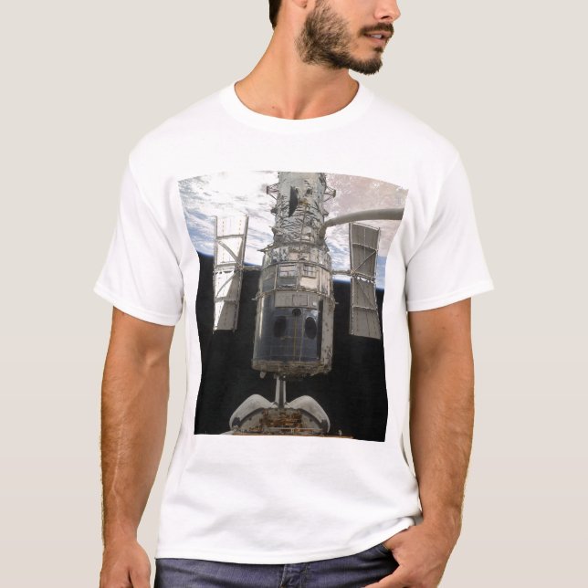 Hubble Space Telescope har släppts T-shirt (Framsida)