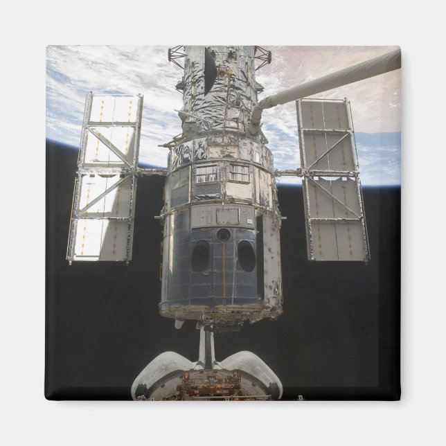 Hubble Space Telescope i Atlantis lastfack Magnet (Framsidan)