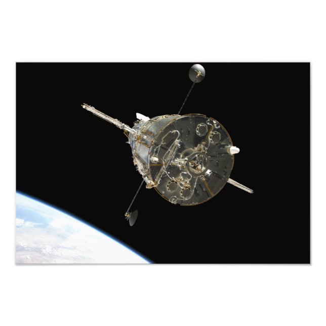 Hubble Space Telescope i omloppsbana ovanför jorde Fototryck (Framsidan)