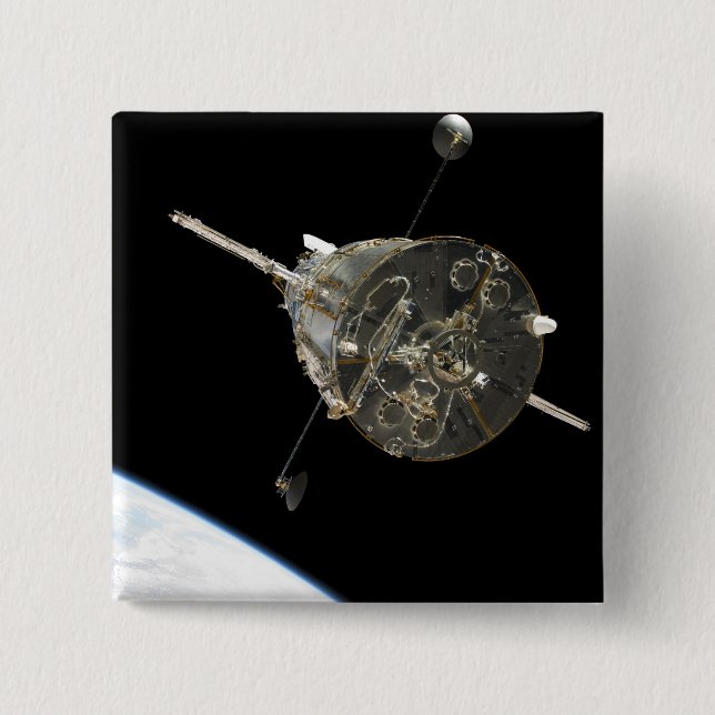 Hubble Space Telescope i omloppsbana ovanför jorde Knapp (Framsida)