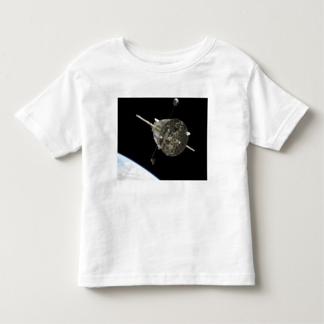 Hubble Space Telescope i omloppsbana ovanför jorde Tee Shirt (Framsida)