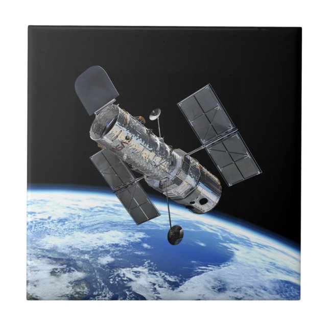 Hubble Space Telescope in Earth Orbit NASA Photo Kakelplatta (Framsidan)