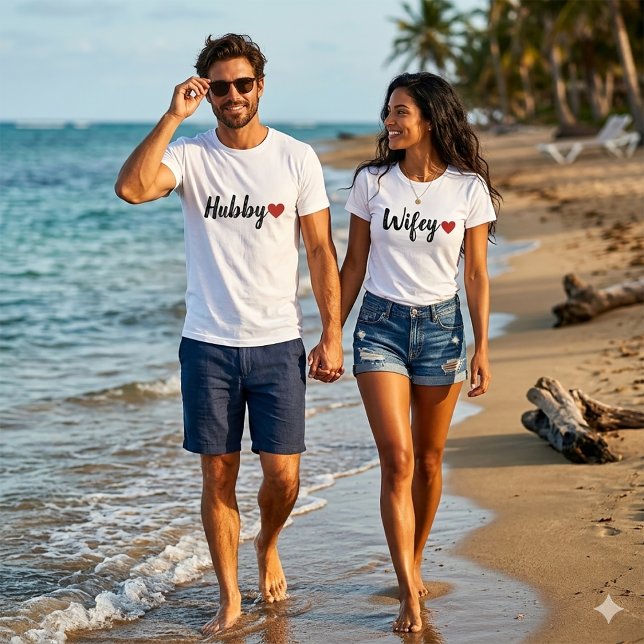 Hubby Modern Black Script Women RedHeart T-Shirt (Skapare uppladdad)