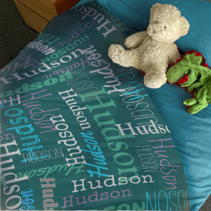 Hudson personlig namn aqua grönt lila grått  fleecefilt