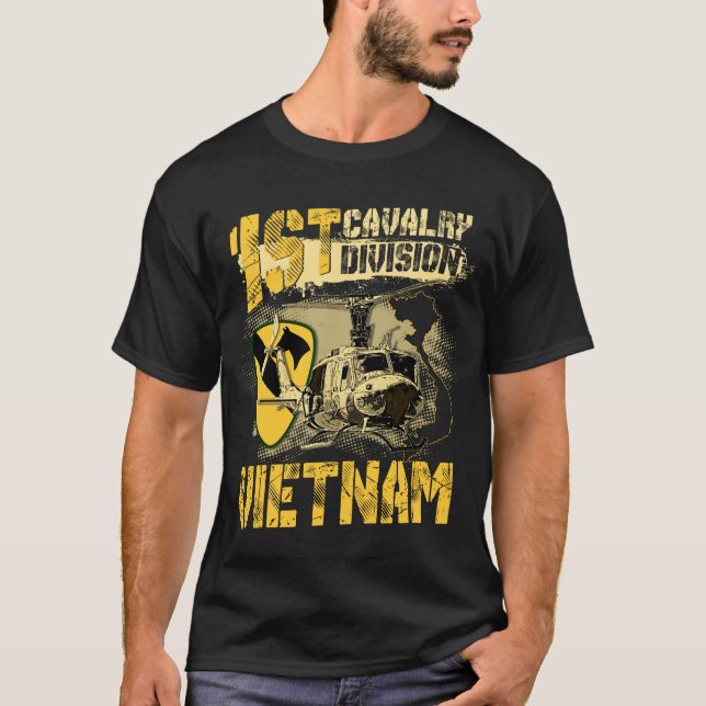Huey 1st Cavalry Division Vietnam Veteran T Shirt (Framsida)