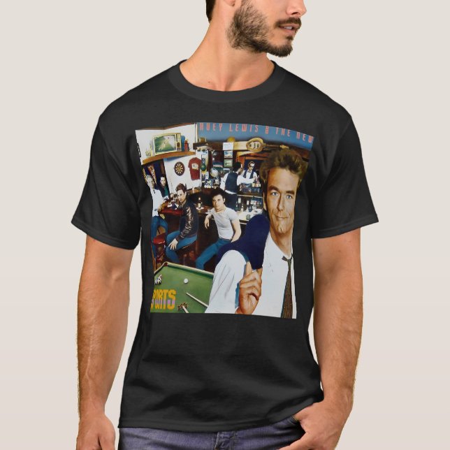 Huey Sport Lewis News 2021 Masmei T Shirt (Framsida)