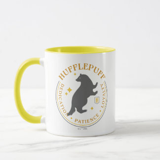 HUFFLEPUFF™ Badger Hus Stolt Badge Mugg