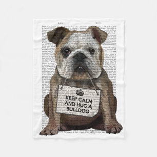 Hug en bulldog fleecefilt