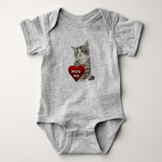 Hug Me - Baby Jersey Bodykostym T Shirt (Framsida)