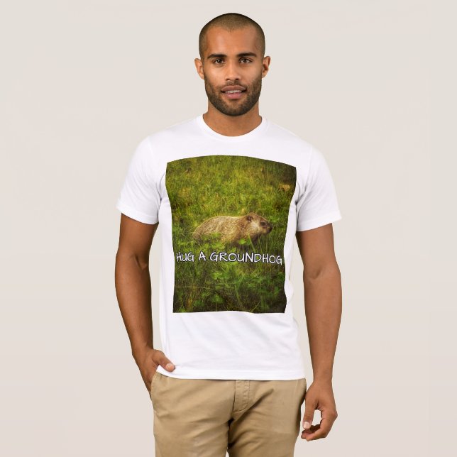 Hugga en bäckskjorta tee (Hel framsida)